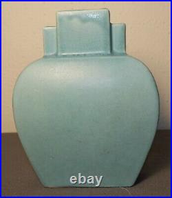 1930's American Art Deco Pottery Glazed Ceramic Turquoise Faceted Arrow Vase