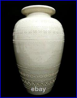 Aldo Londi Bitossi Italy Lg White Bulbous Stamped Satin Glazed Terracotta Vase