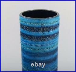 Aldo Londi for Bitossi. Large cylindrical vase in Rimini-blue glazed ceramics