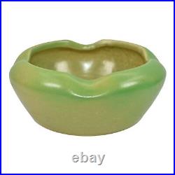 American Vintage Art Deco Pottery Matte Green Pinched Rim Ceramic Bowl