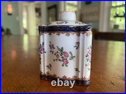Antique Chinese Export Porcelain Armorial Tricorner Inkwell / Bud Vase