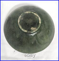 Antique Matte Green Pottery Arts & Crafts Handmade Bowl Collectible Memorabilia