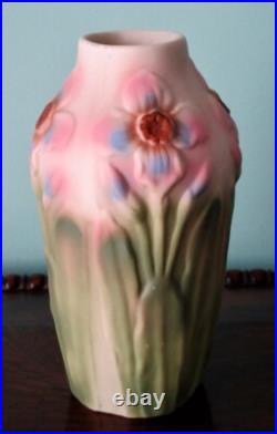 Art Deco Rare 6 Daffodils Pottery Vase