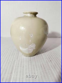 Beautiful Ceramic Art Pottery Teardrop Vase 7x5