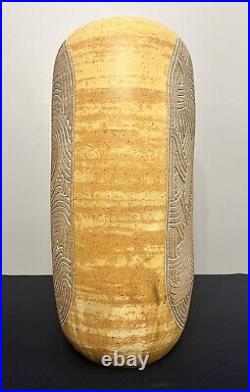 Beautiful Handmade & Signed Vase, 22.5x8