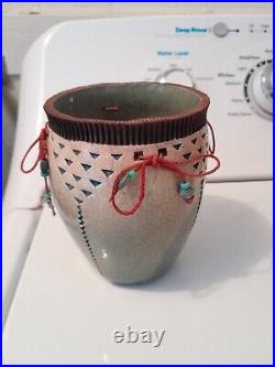 Beverly Saito 1984 Art Pottery Ceramic Vessel Vase Vintage