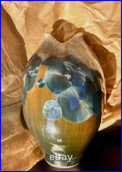 Bill Campbell Studio Art Pottery Blue Crystalline Vase