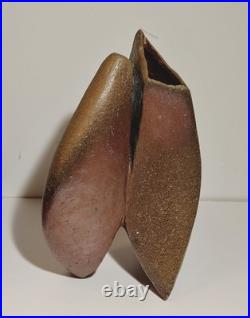Bizen sculptural vase by famous artist Fumio Kawabata, Japanese modern pottery
