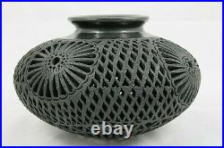 Black Ceramic/Pottery Vessel Mexican Fine Folk Art Oaxaca Signed Collectible