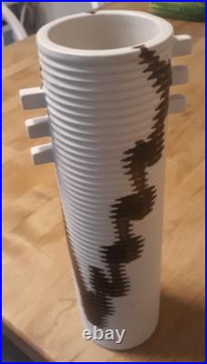 Excellent Mid Century Modern Ribbed Abstract Art Pottery Vase 11 3/4
