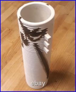 Excellent Mid Century Modern Ribbed Abstract Art Pottery Vase 11 3/4
