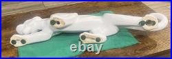 Hager Art Deco Pottery Ceramic White Panther Jaguar 23 Copyright Date 1993