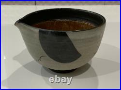 Japanese Signed Art Pottery Ceramic Clay Pouring Vessel Vase