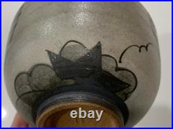 Japanese Signed Art Pottery Ceramic Clay Pouring Vessel Vase