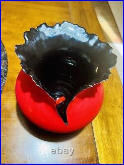 Kaolin Pottery Contemporary Vessel Thunderbolt Red & Black Vase Round 8 tall