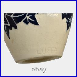 Ken Tracy 2006 Studio Art Pottery Blue White Luffa Hand Made Ceramic Vase 401
