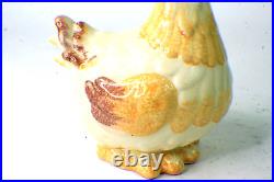 Lg. RARE Vintage VIETRI ITALY Ceramic Hen Chicken Art Pottery Figurine 10.5 d1