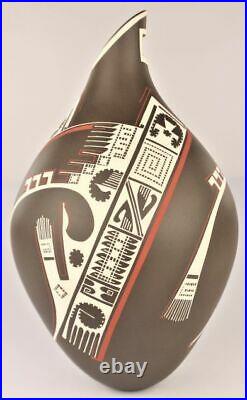 Mata Ortiz Pottery Lila Silveira Large Matte Black Clay Mexico Fine Art Ceramics