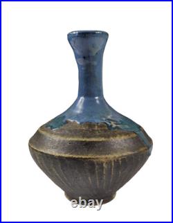 Maui Artist Signed Young Rhee Studio Art Pottery Ceramic 8 Vase Drip Glaze