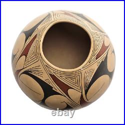 Mexican Mata Ortiz Art Pottery Vase Ceramic Beige Black Vase Mexico