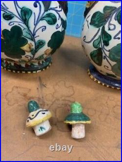 Mid Century Ceramic Art Pottery 2 Handle Vase, Signed, Italy 11.5
