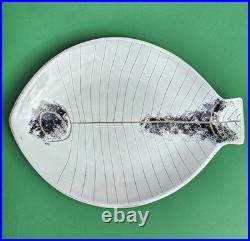 Mid Century Modern Lagardo Tackett Ceramic Fish Plate Kenji Fujita Art Pottery Mid Century Modern Lagardo Tackett Ceramic Fish Plate Kenji Fujita Art Pottery