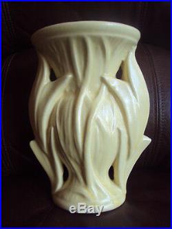 Rare! Vintage Original Nelson Mccoy Leafy Art Pottery Yellow Vase. L@@k