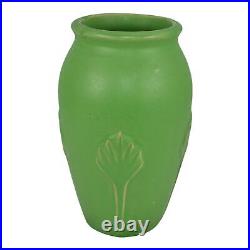Robinson Ransbottom 1930s Vintage Ohio Pottery Matte Green Ceramic Vase 136