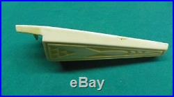 Roseville Antique Old Ivory Ceramic design Wall Pocket Arts & Crafts 10