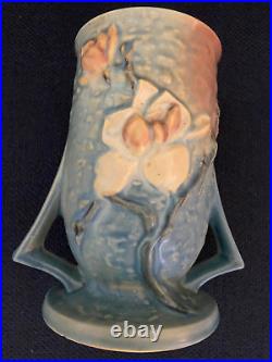 Roseville Magnolia Blue Vintage Art Pottery Ceramic Flower Vase 87-6