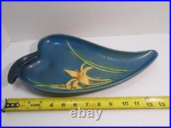 Roseville Pottery Zephyr Lily Tray, Shape 477-12