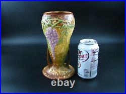 Roseville Wisteria 1933 Vintage Arts And Crafts Pottery Tan Ceramic Vase 635-8