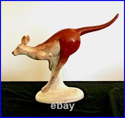 SIGNED LARGE CERAMIC POTTERY KANGAROO, STUDIO AUSTRALIA, CYM, for BAZ LUHRMANN