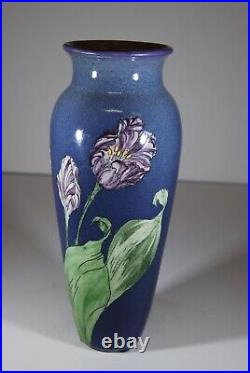 Santa Barbara Ceramic Design Vase Tulip Design Motif (c 370)