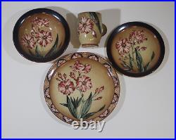 Santa Barbara Ceramic Design Vase Tulip Design Motif (c 370)