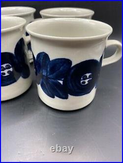 Set of 4 Arabia Finland Blue White Anemone Mugs Cups Vintage Unused
