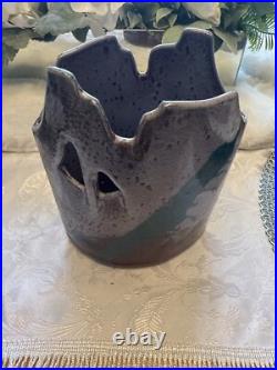 Signed Vintage Ceramic Pottery Decor Vase withscalloped and impressive artwork