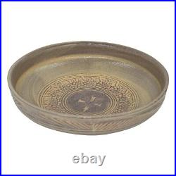 St Johns Minnesota Studio Art Pottery Gray Hand Tooled Ceramic Bowl (Bresnahan)