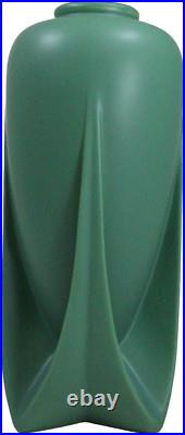 Teco Art Pottery Contemporary Smooth Micro-Crystalline Matte Glaze Vase Reproduc Teco Art Pottery Contemporary Smooth Micro-Crystalline Matte Glaze Vase Reproduc