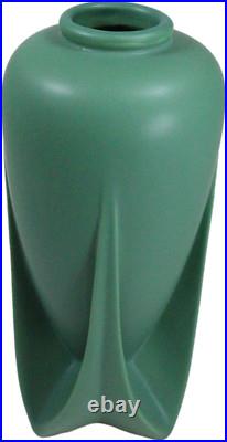 Teco Art Pottery Contemporary Smooth Micro-Crystalline Matte Glaze Vase Reproduc