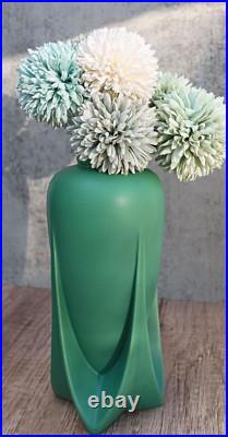 Teco Art Pottery Contemporary Smooth Micro-Crystalline Matte Glaze Vase Reproduc