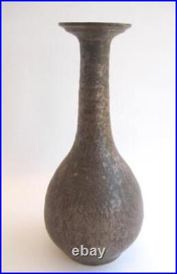 Thorne Edwards Pottery Vase Signed Memphis Academy of Art MCA faculty 10.5 in Thorne Edwards Pottery Vase Signed Memphis Academy of Art MCA faculty 10.5 in