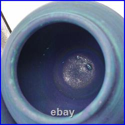 VASE STUDIO ART POTTERY matte BARIUM BLUE GLAZE HAND MADE 1950s MARKED