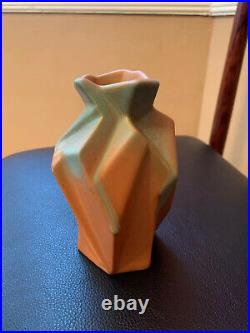 VERY RARE Reuben Haley for Muncie Pottery Rombic Vase #301 Green/Pumpkin