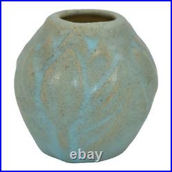 Van Briggle 1907-12 Vintage Arts And Crafts Pottery Crocus Blue Ceramic Vase 194