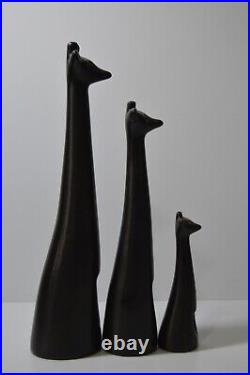 Vintage Howard Pierce Black Giraffe Family Porcelain Ceramic Art Pottery CA