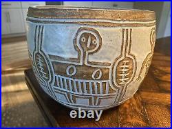 Vintage SGRAFFITO Tribal Design art Pottery BOWL mcm Modern Contemporary design