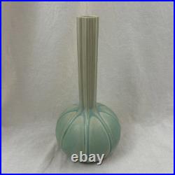 Vintage handmade Newman pottery ceramics pastel green bud vase sculpture EUC
