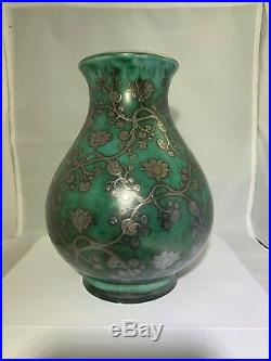 Wilhelm Kåge, Gustavsberg, Argenta Art deco ceramic vase With Silver Inlay